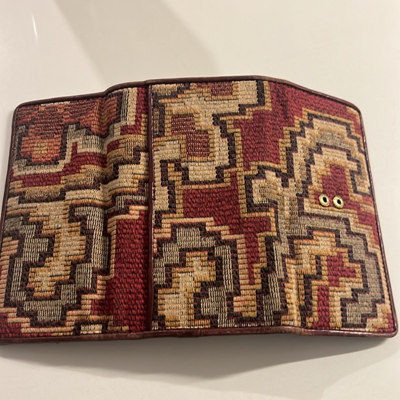 Patricia Nash Tapestry & Leather Wallet - Picture 6 of 9